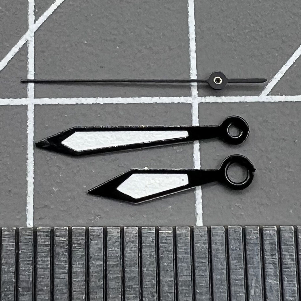 2 Sets Pack Schwarze 12mm Zeiger Weiß Lackiert für Ronda 515 Quarzwerk