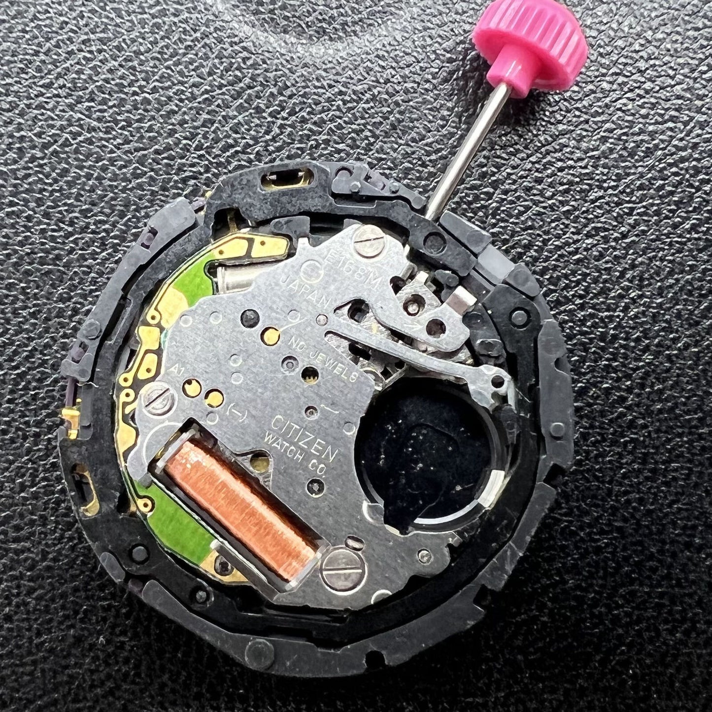 Citizen Eco-Drive E168M quartz watch movement with 3 hands and date display at 3 o'clock