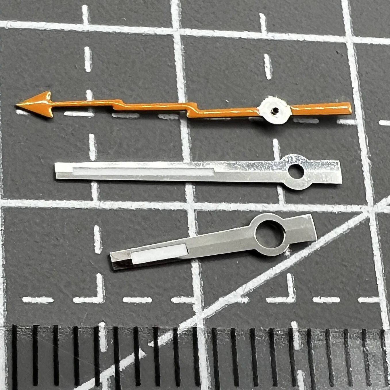 Orange Zeigerset mit Silberrand f�r Uhren, kompatibel mit Asiatische 8215, 2813, 8205, stilvolles Zubeh�r