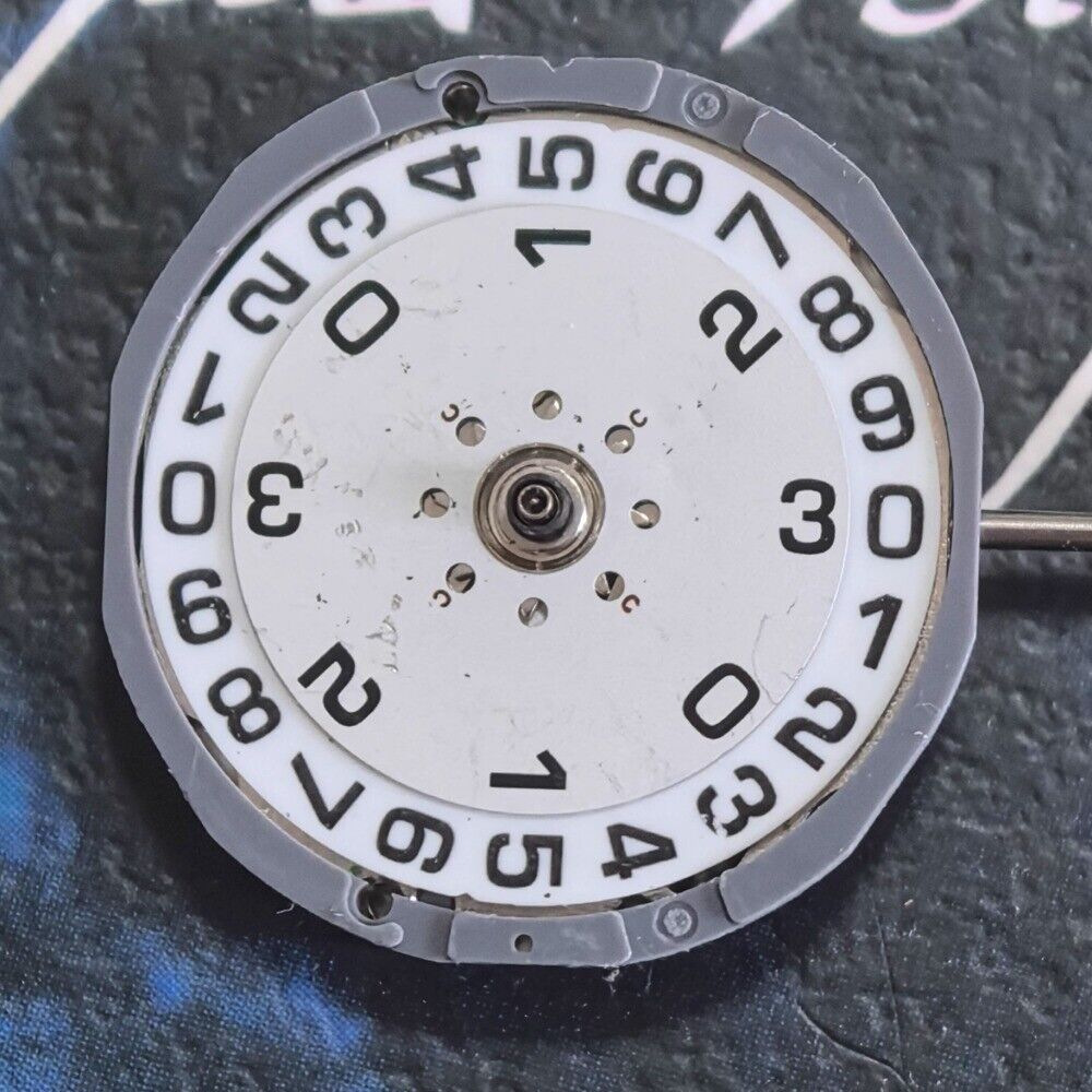 Japan Made Miyota/Citizen LTD 1L50 quartz watch movement with 3 hands, precision timekeeping for repairs.