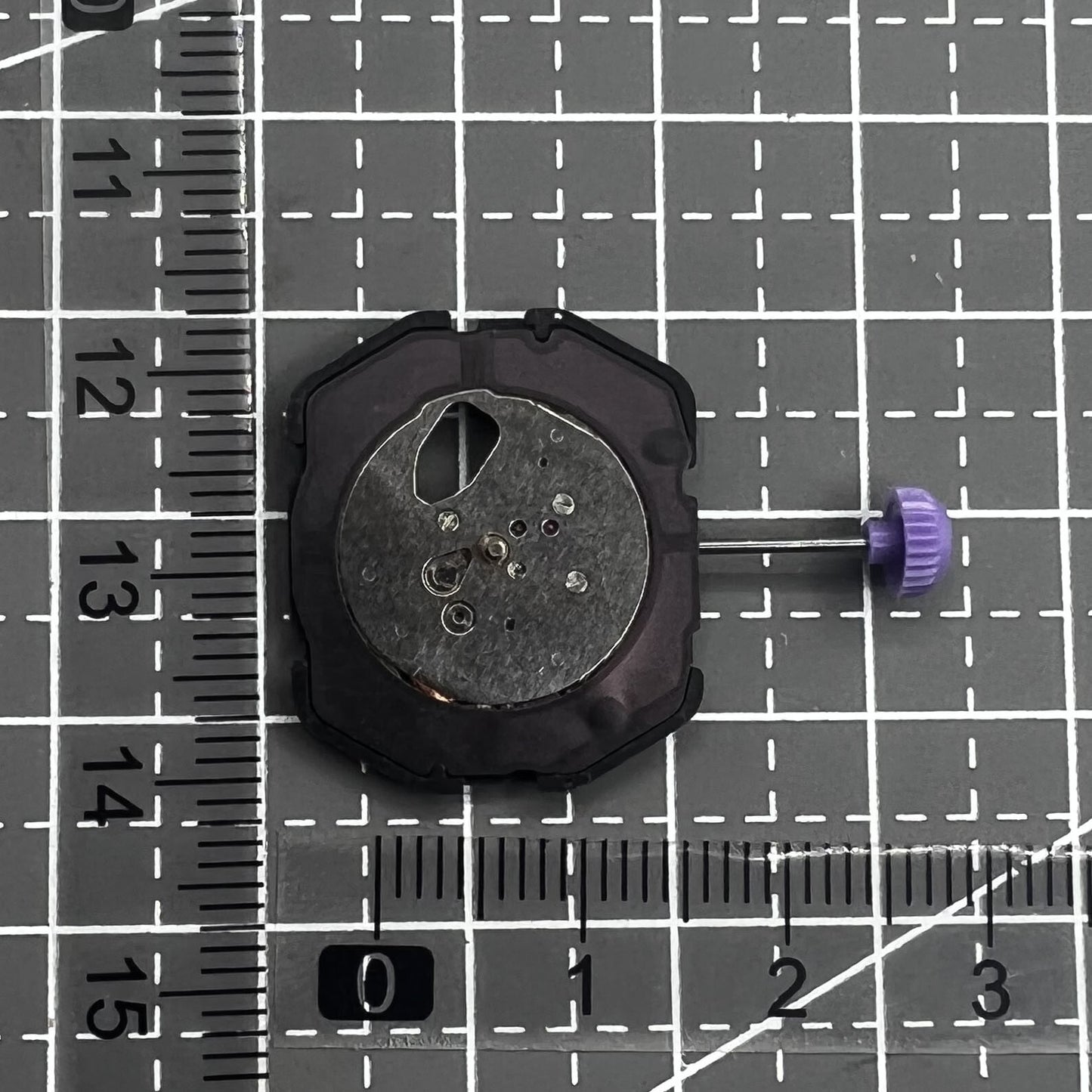 Citizen Solar Uhr G870M mit 2 Zeigern Japan Uhrwerk