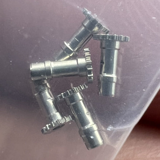 Cannon pinion with driving wheel for NH35 NH36 watch movement, precision fit for smooth timekeeping.