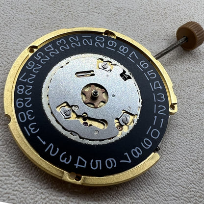 Schweizer Ronda 6003D Quarzwerk Uhrwerk mit schwarzem Zifferblatt und Einzelkalender, drei Zeiger