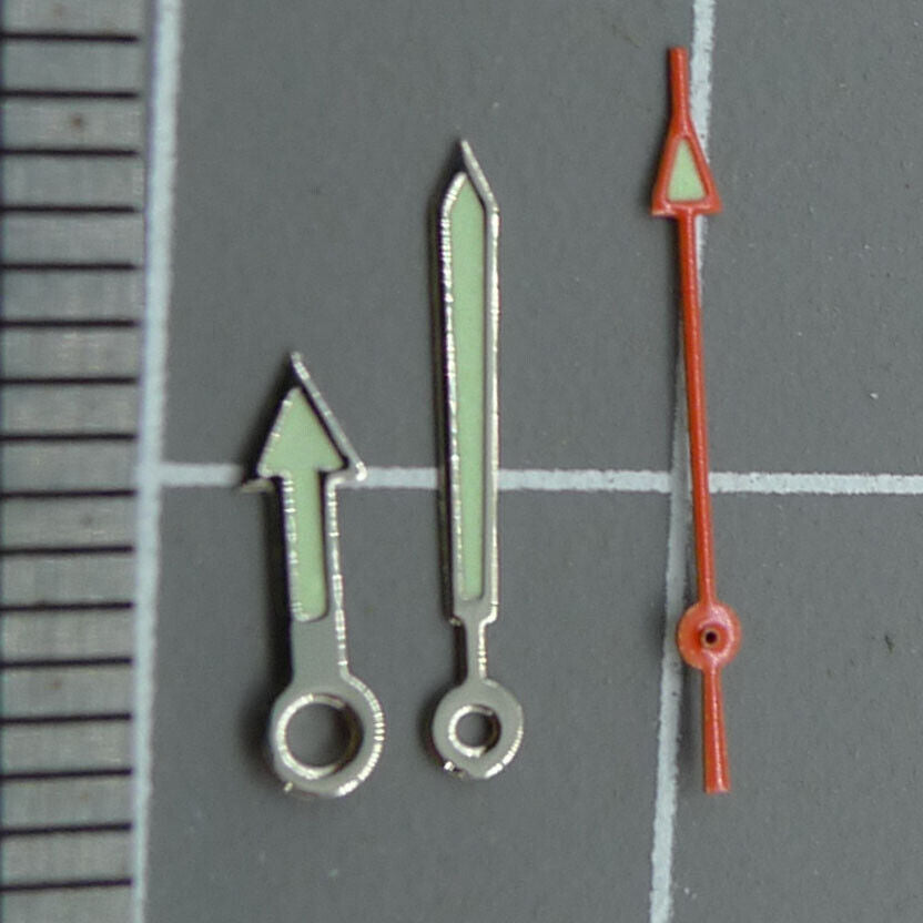 Arrow-shaped green luminous watch hands set, ideal for Miyota 2035 and compatible mechanical movements.