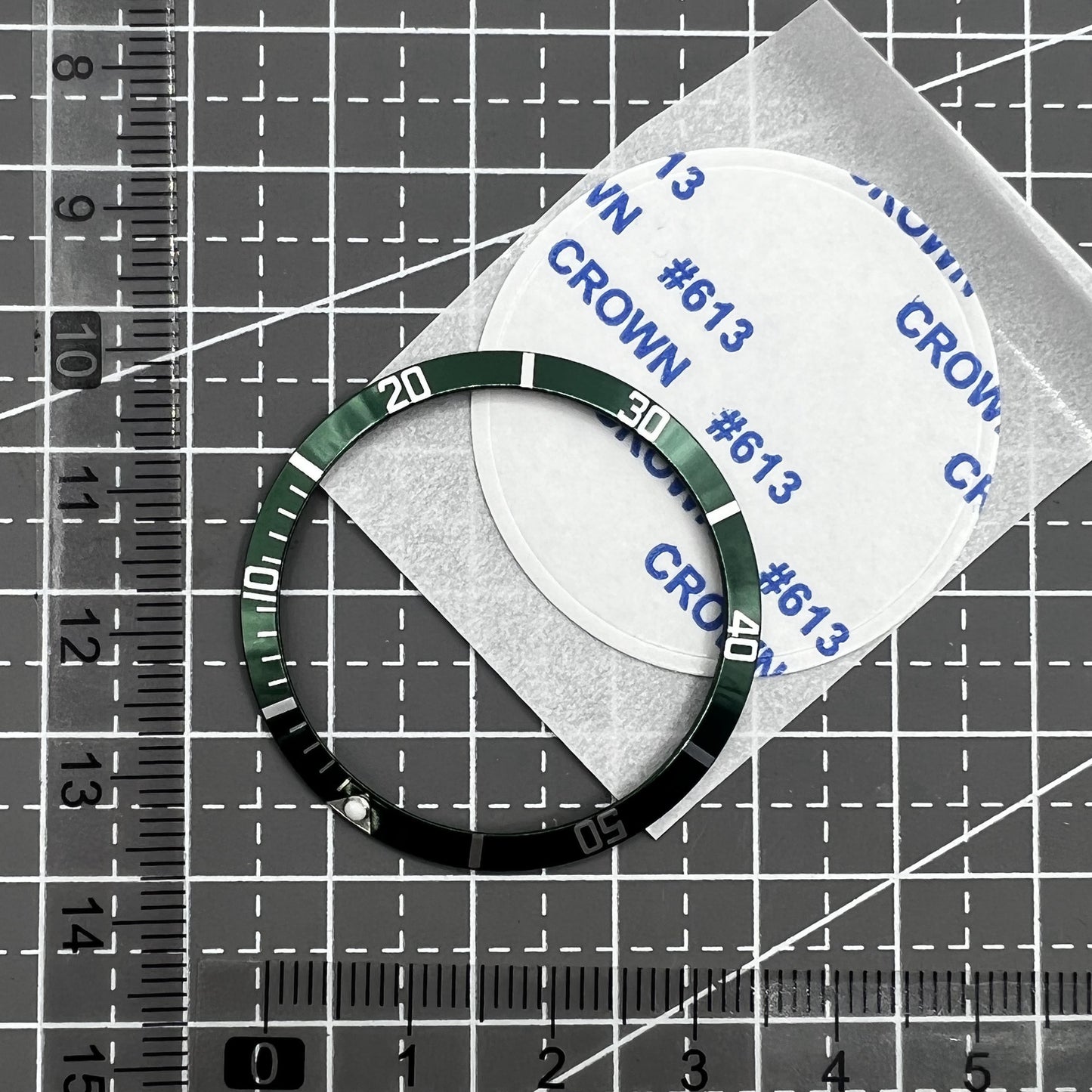 Aluminiumlegierung Vintage Leuchtend Grüner Uhrenrand 36 5 x 30 8 mm Schräg