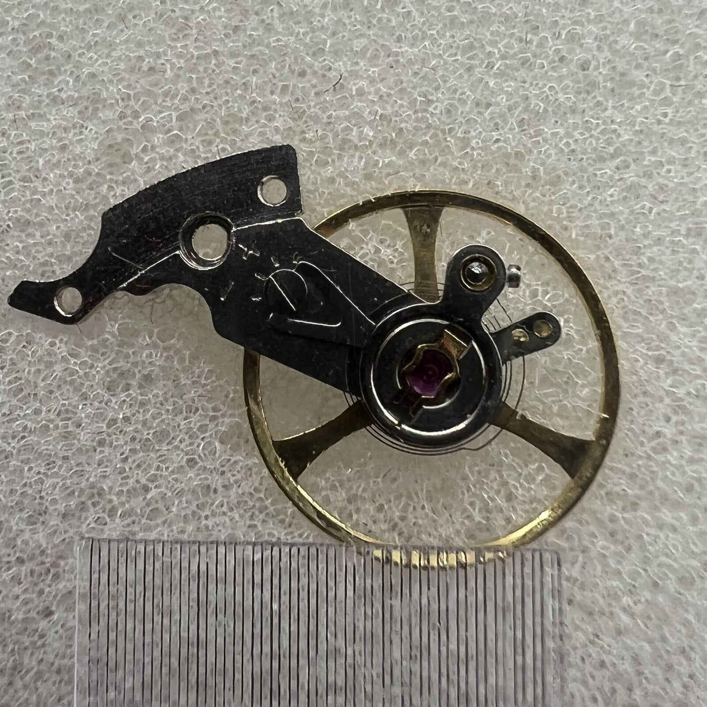 Balance wheel with splint for SHANGHAI 2824 2836 2834 watch movement, precision spare part.