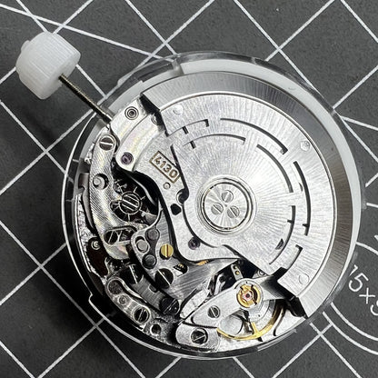 Chinese 4130 automatic watch movement with multifunctional small seconds at 3, 6, and 9 o'clock for precise timekeeping.