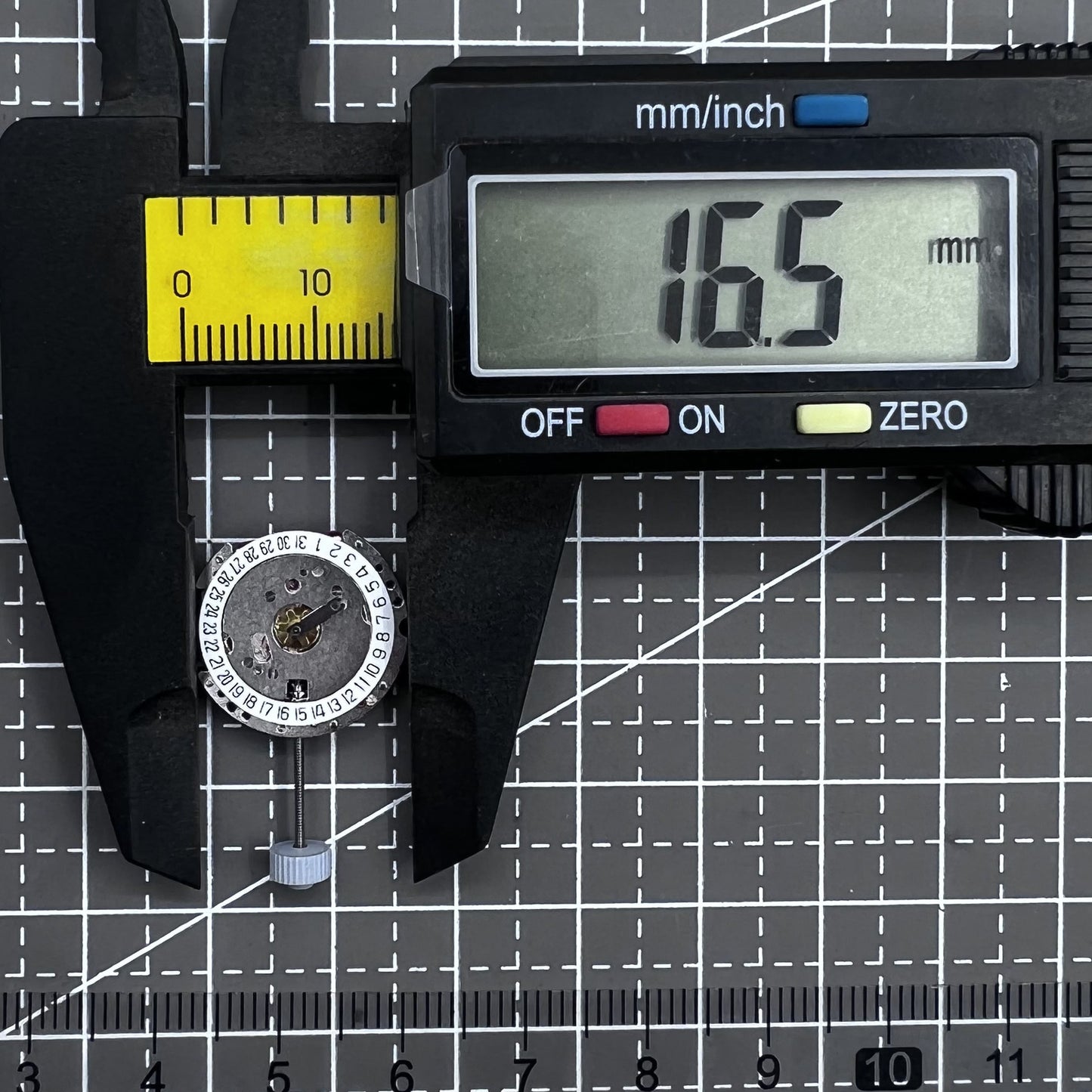 Swiss Quartz watch movement Ronda 775 with date at six o'clock, precise timekeeping by Ronda brand.