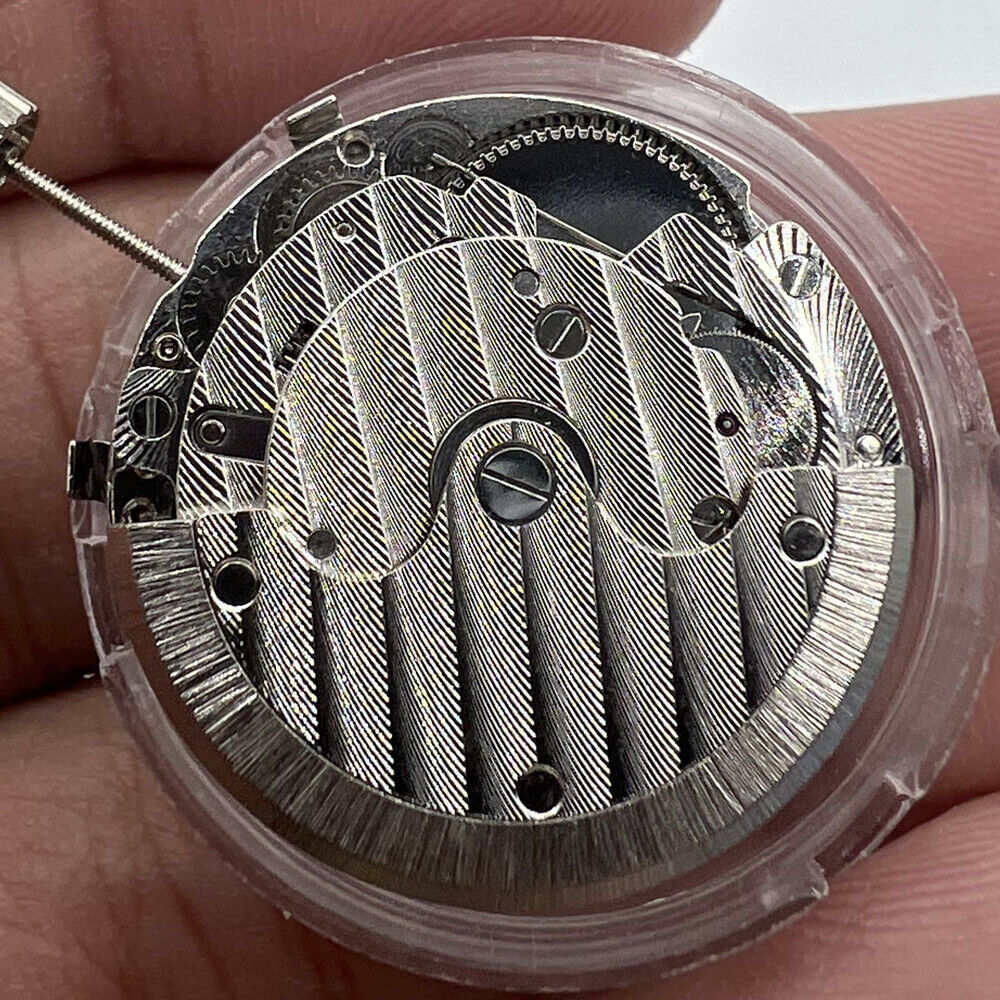 Seagull ST16 automatic watch movement showcasing precise mechanical engineering from China.