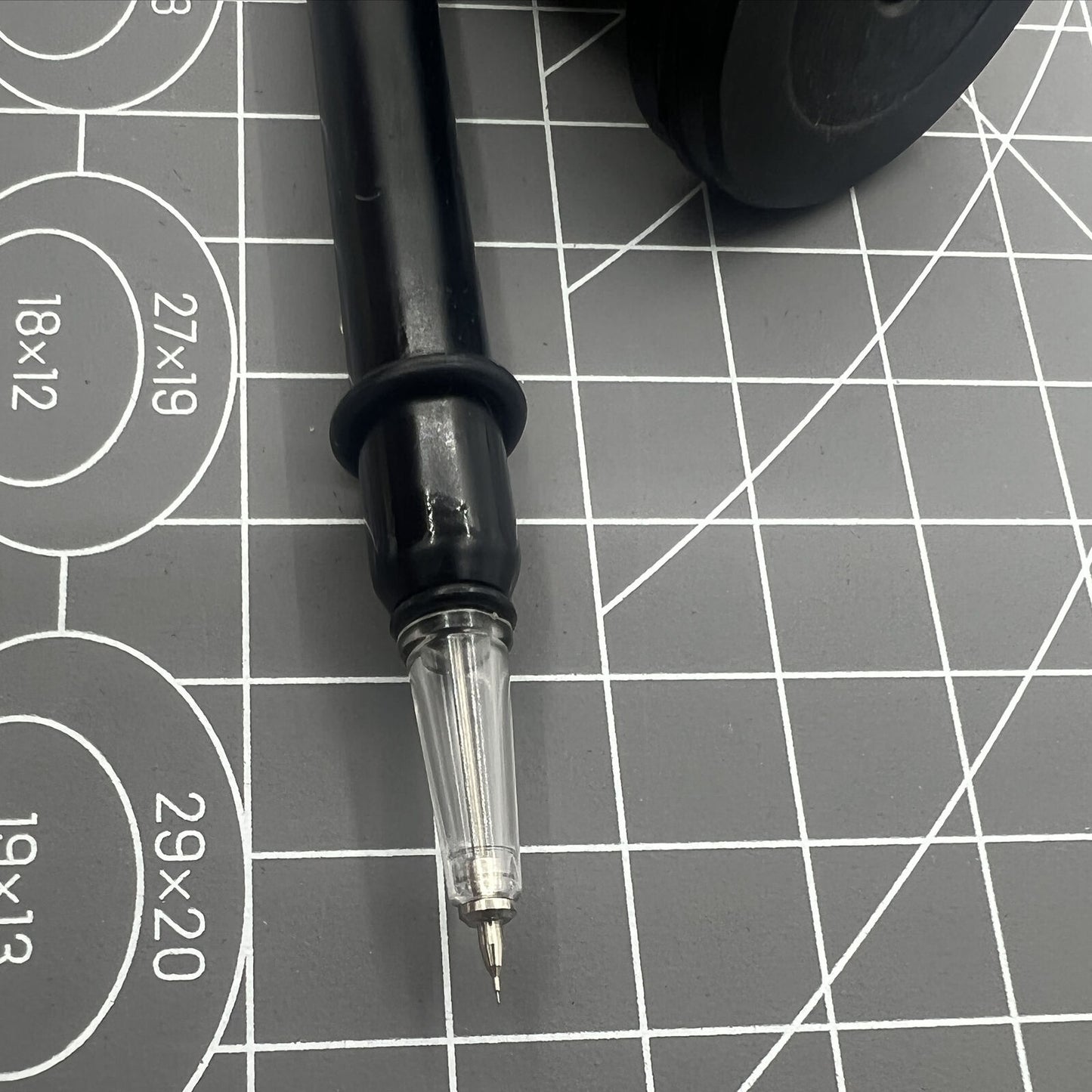 BG 7718-1A Automatic Precision Oiler by BG, designed for accurate watch maintenance and repair tasks.