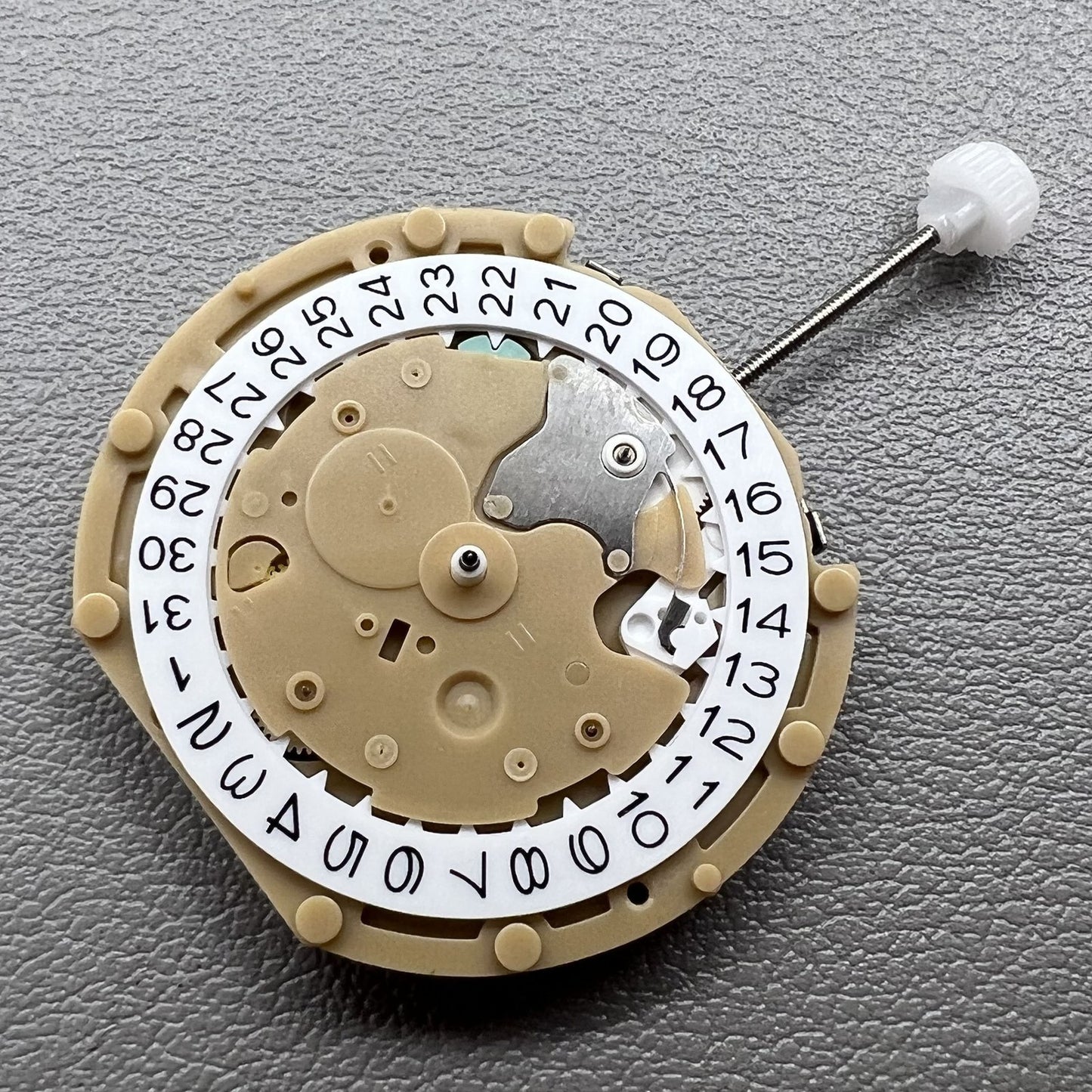 2 Stck Sunon PE60 Quarzuhrwerk mit 3 Zeigern Datum bei 3 Kleine Sekunde bei 6