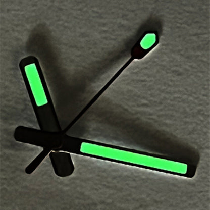 Trim C3 Super Lume silver hands for SKX007 watch with NH35/NH36 movement, boosting visibility and style.