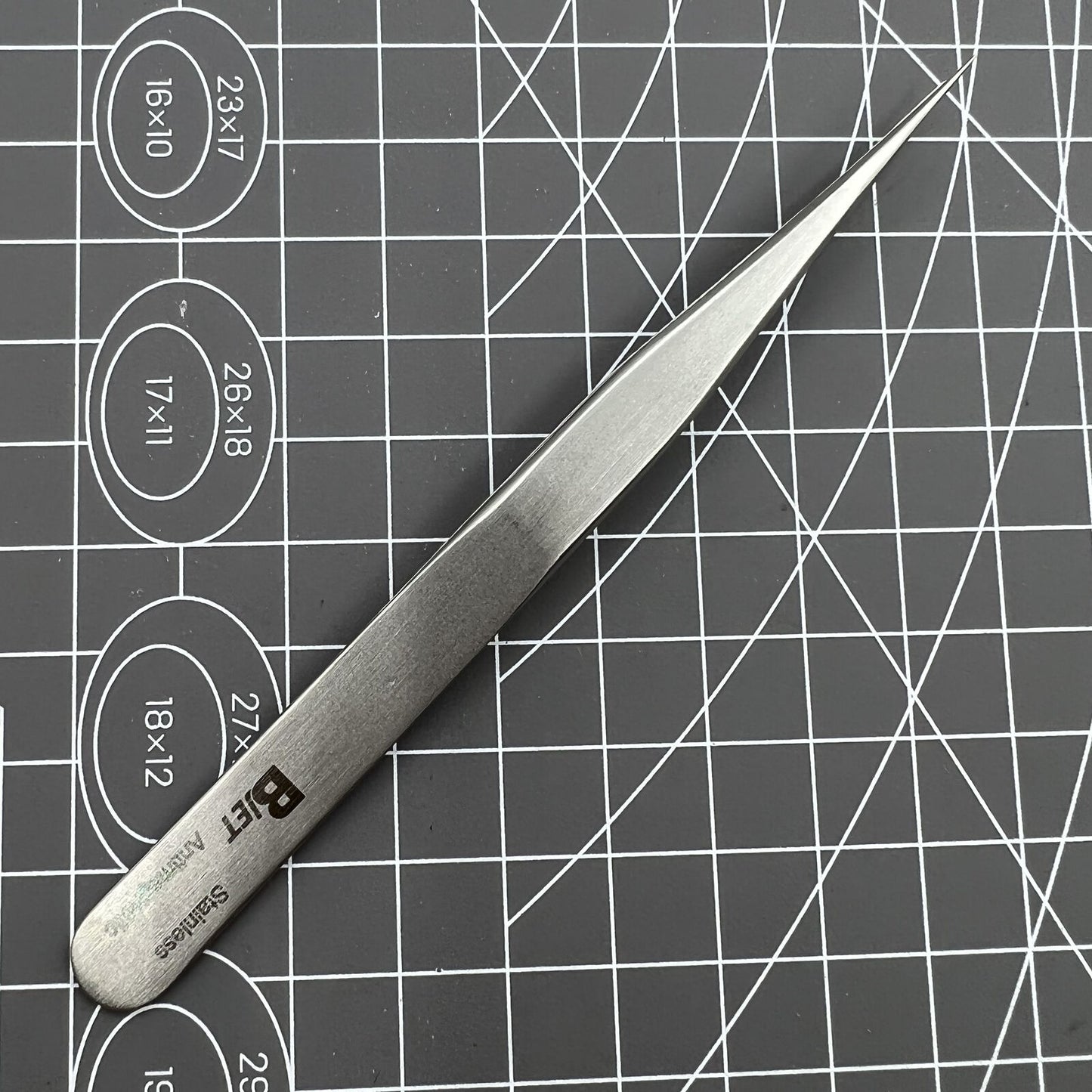 Swiss Made Bergeon 7024-3 anti-magnetic tweezers, 120mm precision tool for watch repair.