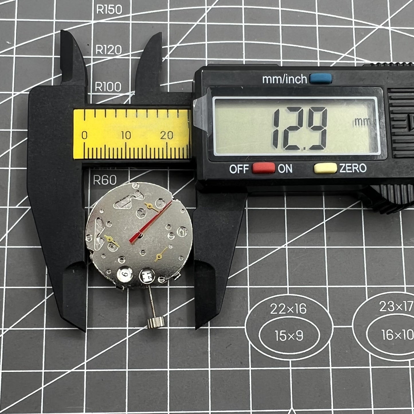 Seagull Mechanische Uhr T16 mit kleinem Sekundenz�hler bei 2, 6, 10 und Einzelkalender.