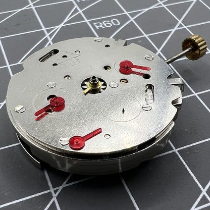 26.5mm Dandong 7120 automatic watch movement featuring multifunction precision for reliable timekeeping.