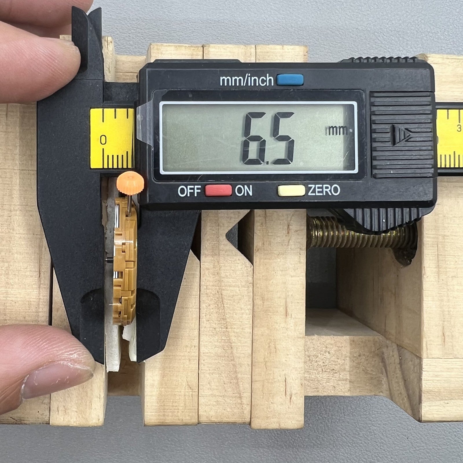 Miyota GP01 Quarzuhrwerk von Japan, pr�zises und langlebiges Uhrwerk f�r Uhrenzubeh�r