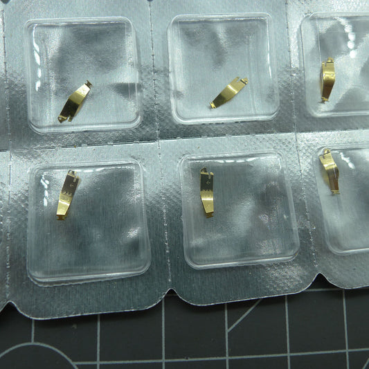 Set of 3 battery fixing plates for ETA976.001 quartz watch movements, precise fit and durable design.
