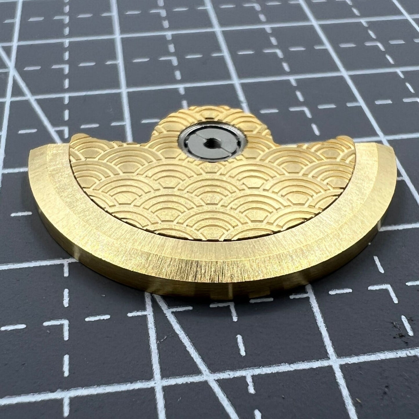 Golden Sea Wave carved rotor for Miyota NH35 NH36 watch movement, enhancing performance and style.