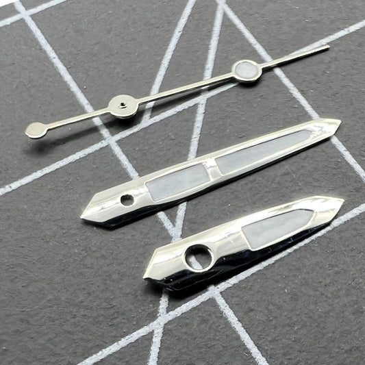 Green luminous watch hands set for Miyota 2035 movement, enhancing night visibility and precision.