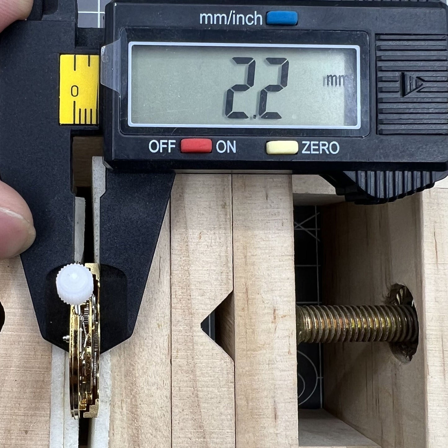 Hangzhou 2189 golden hollow watch accessory showcasing automatic mechanical movement detail.