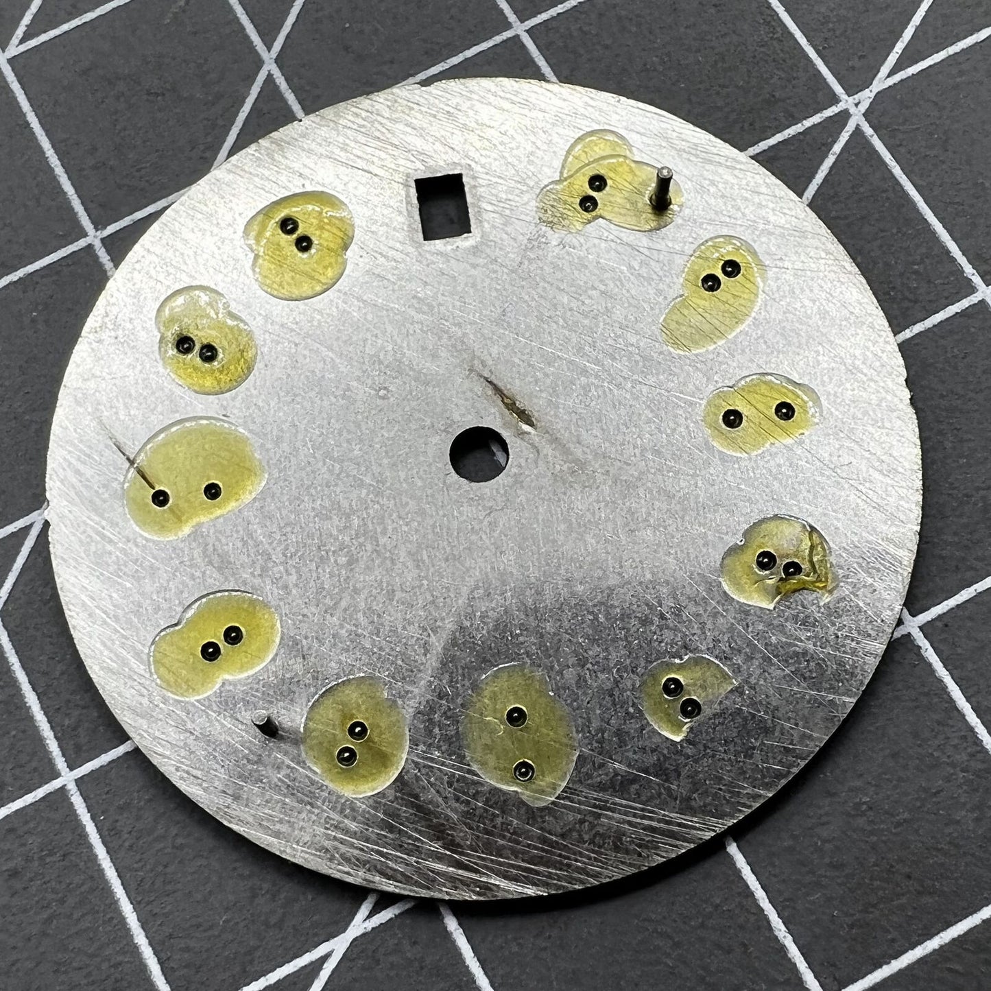 33.5mm green luminous watch dial by Seiko, designed for NH35/35A and NH36/36A movements with enhanced night visibility.