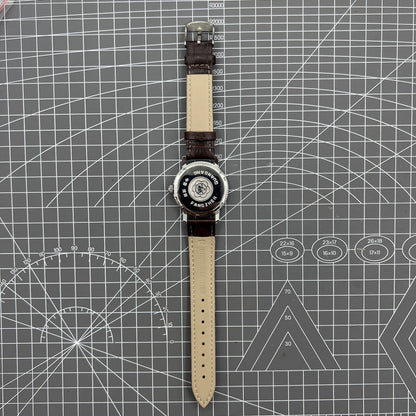 China Baihua 37mm manual mechanical watch with silver dial, 19 jewels, and durable shock-resistant build.