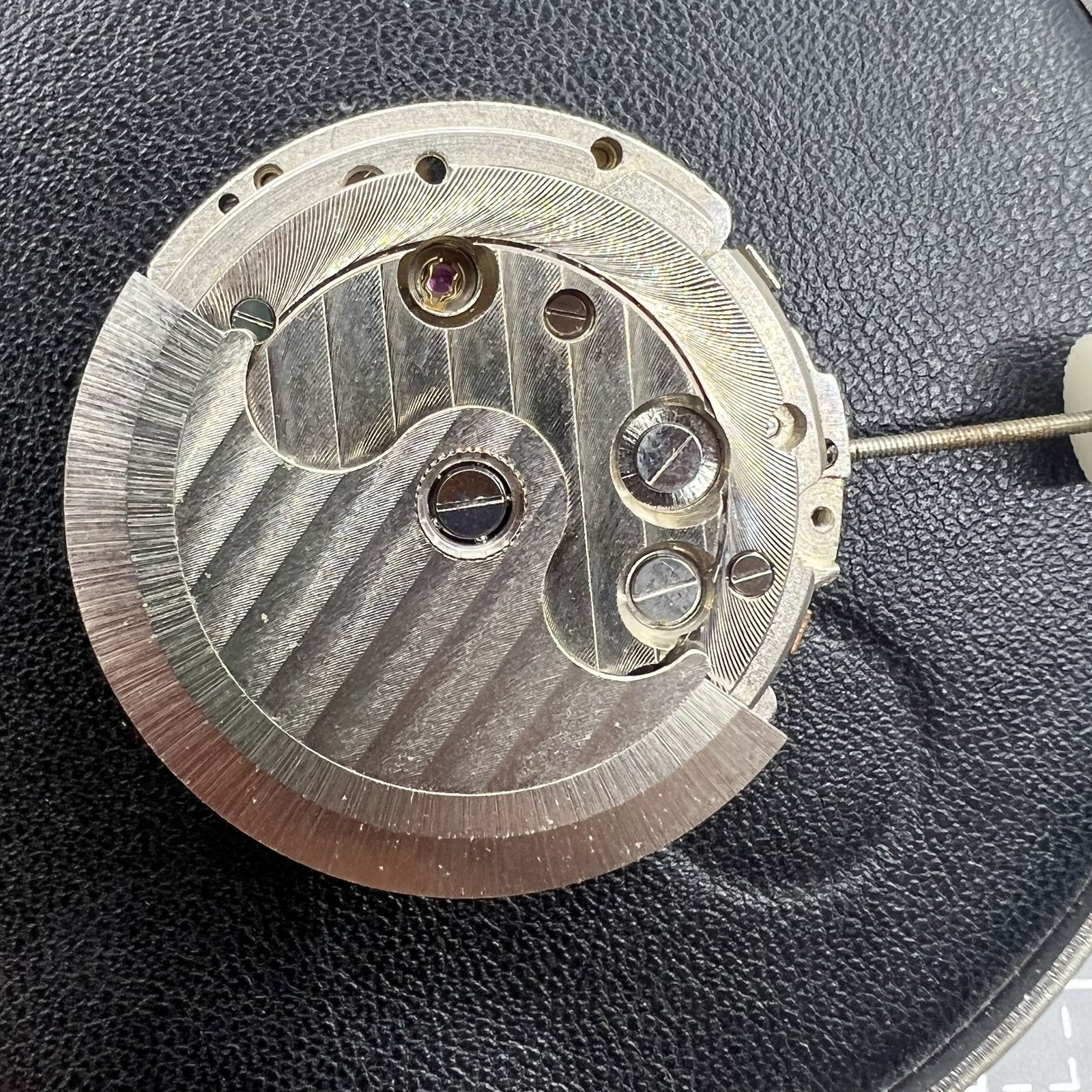 Shanghai Mechanische Multifunktionsuhr L10 mit Gro�datum, f�nf Zeigern und klassischem Zifferblattdesign