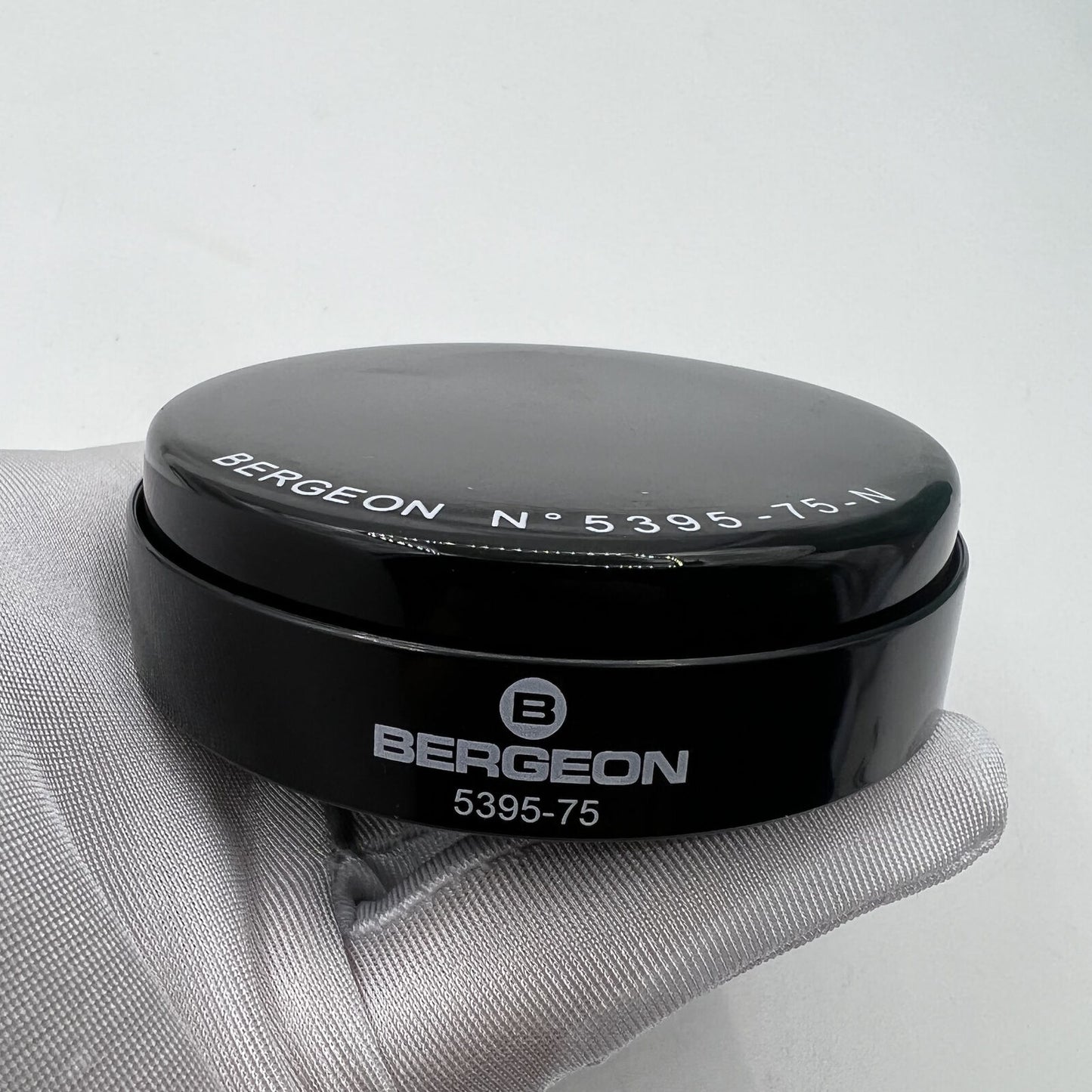Swiss Made Bergeon 5395-75-N black gel watch cushion, 75mm, designed for secure case protection and shock absorption.