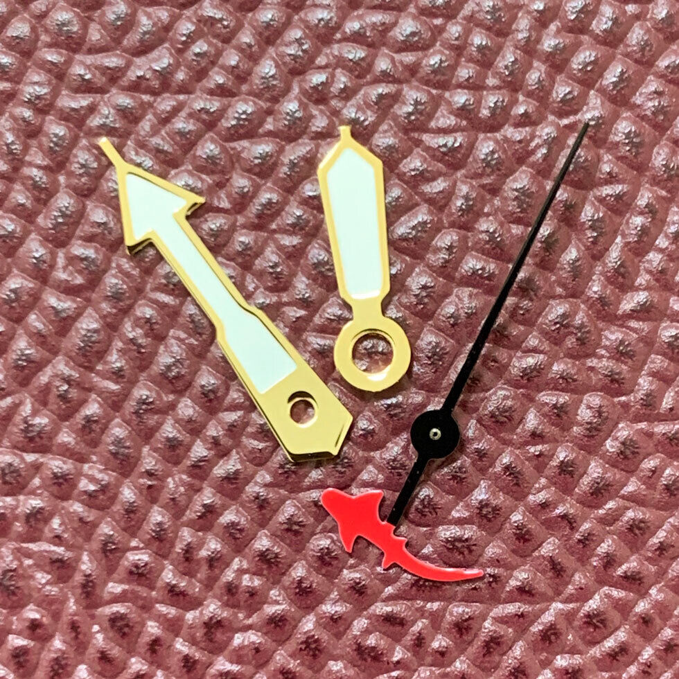 Green luminous watch hands set, compatible with NH35/NH36/4R36 Turtle/Fish movements for enhanced visibility.