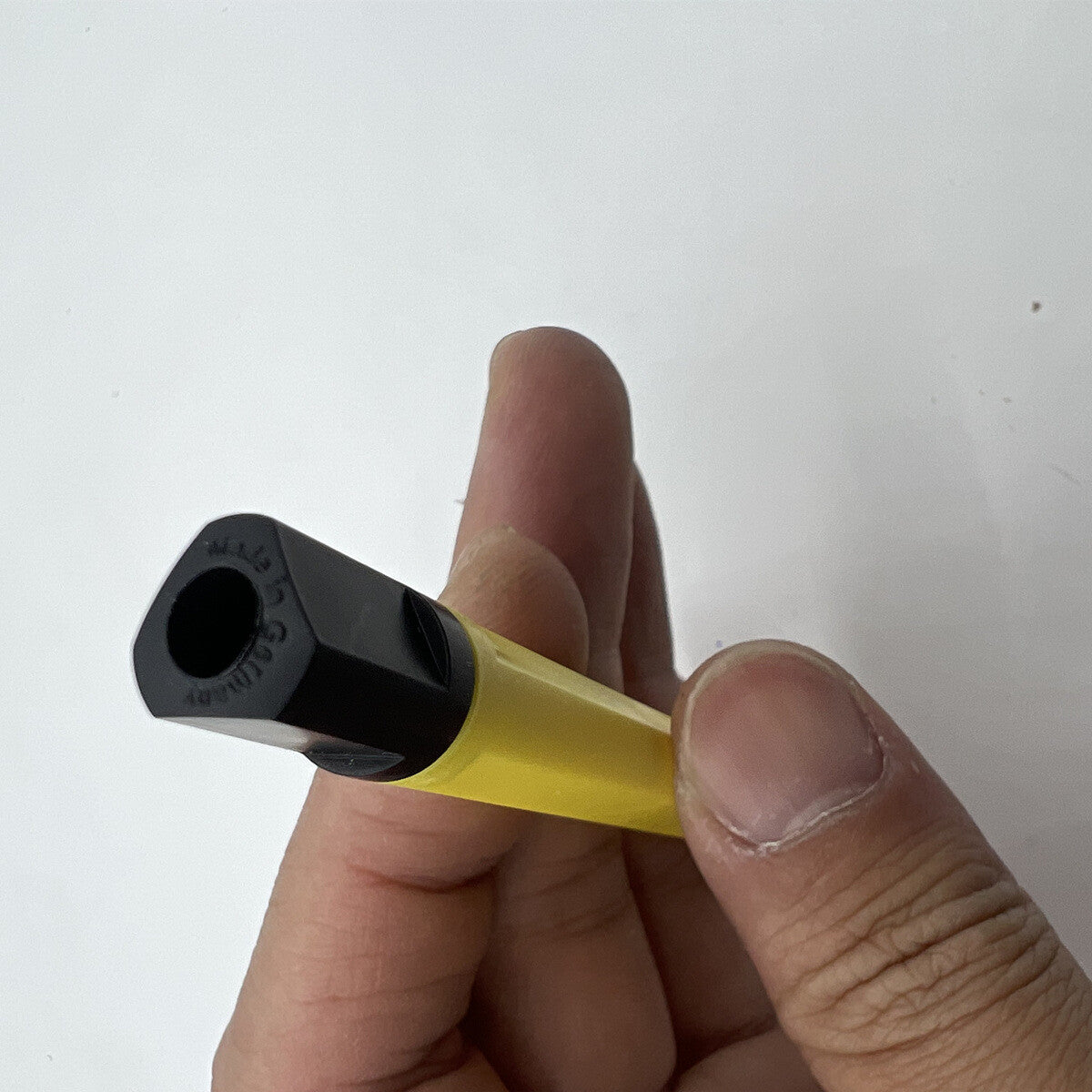 Bergeon 2834-C scratch brush with 10mm pencil-style glass fibre tip for precise watch repair cleaning.