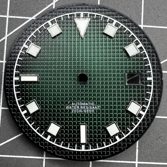 33.5mm green luminous watch dial for Seiko NH35/35A NH36/36A movement, enhancing night visibility.