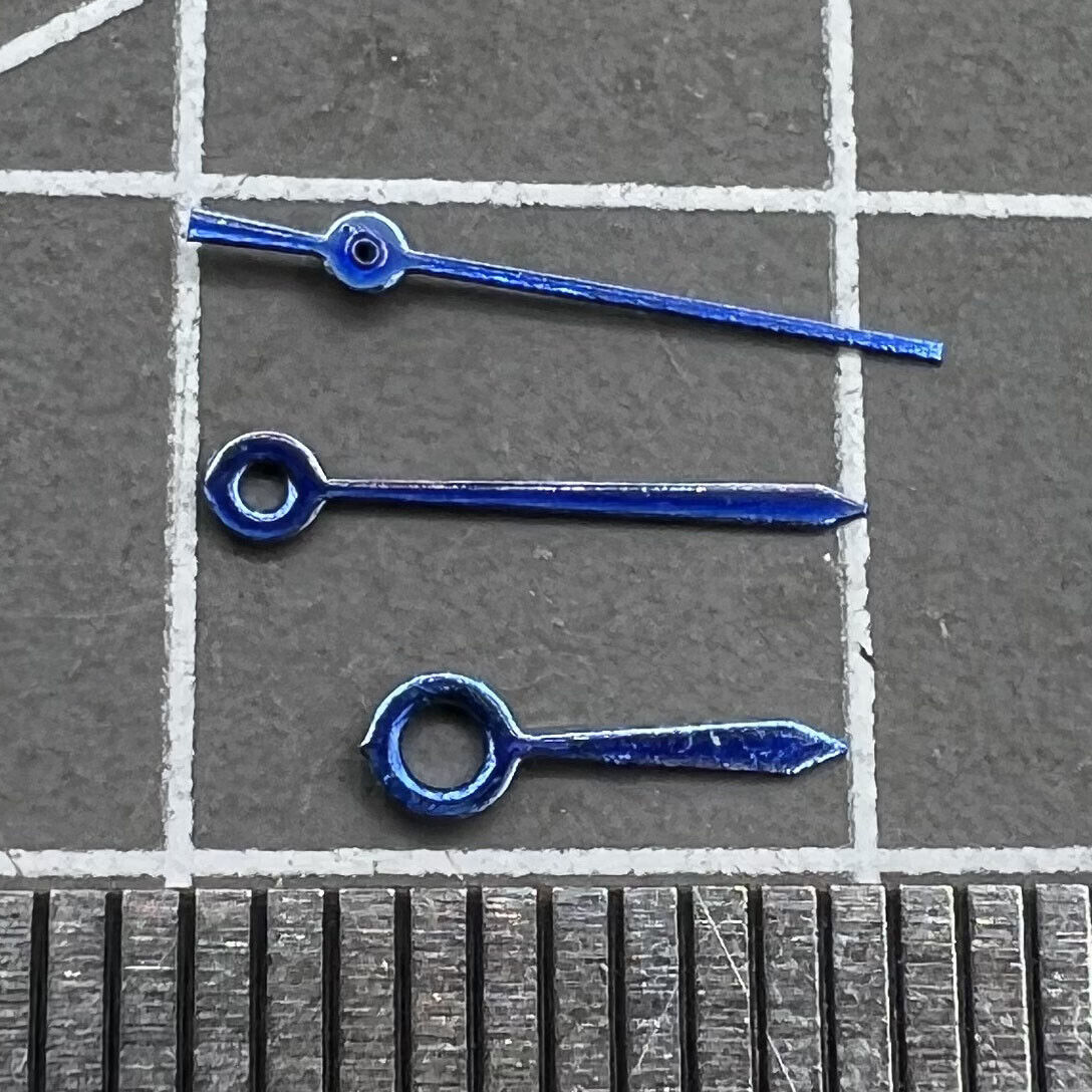 Blue 9mm arrow-shaped watch hands by Miyota, no lume, designed for quartz movement #3.