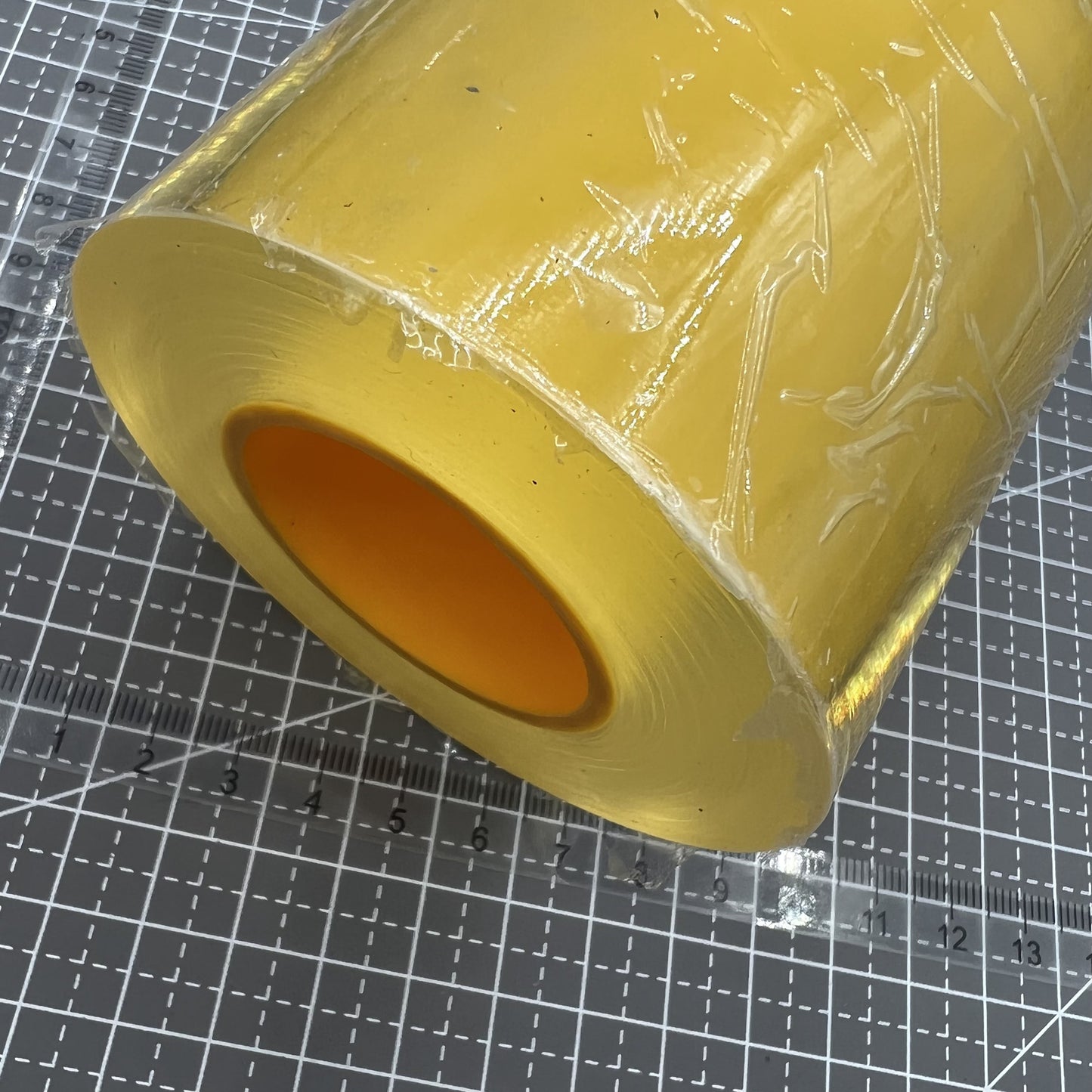 Transparente Schutzfolie f�r 8 cm breite silberne Uhrenarmb�nder sch�tzt vor Kratzern und Schmutz.