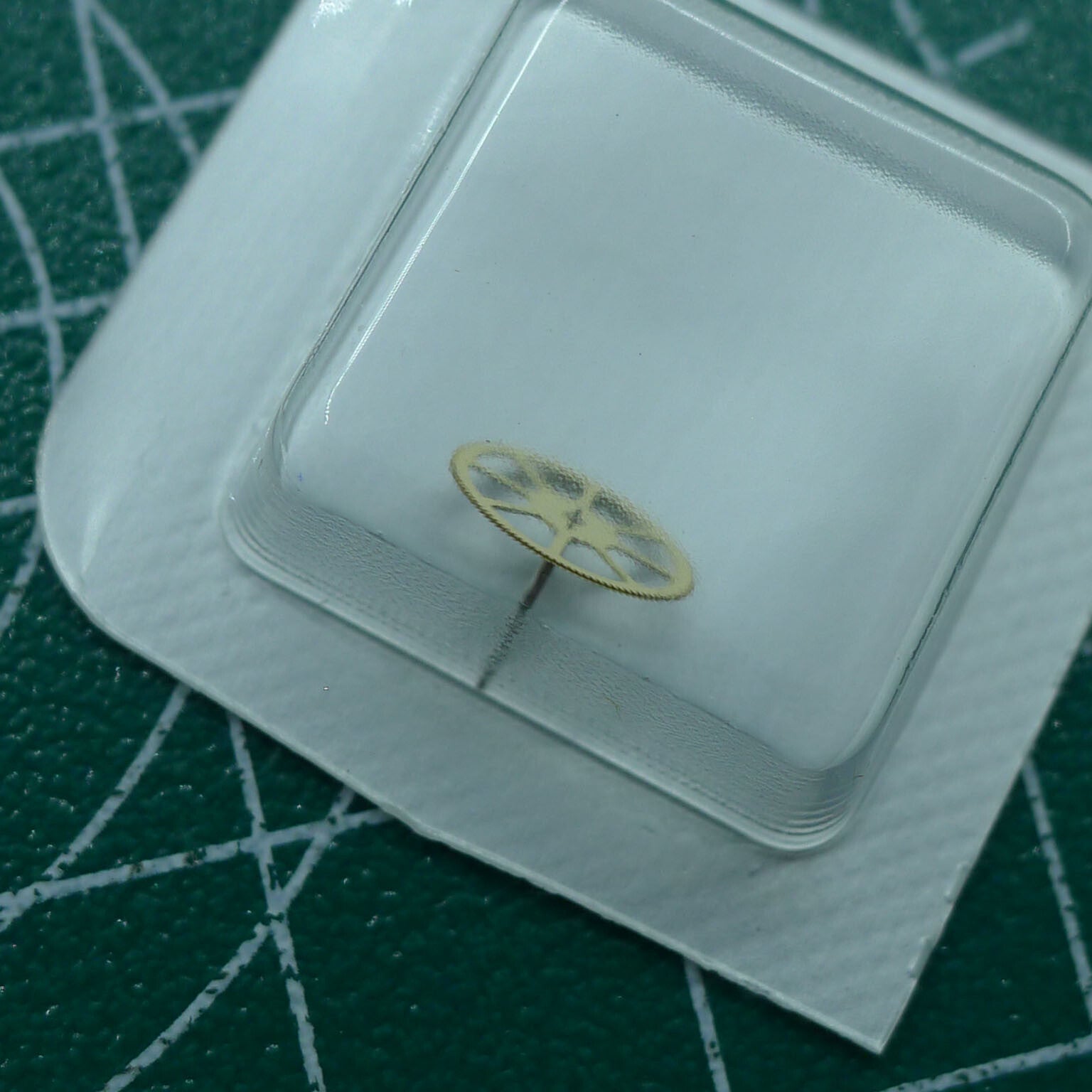 Precision second wheel gear for ETA2824/2836 watch movements, China-made repair part.