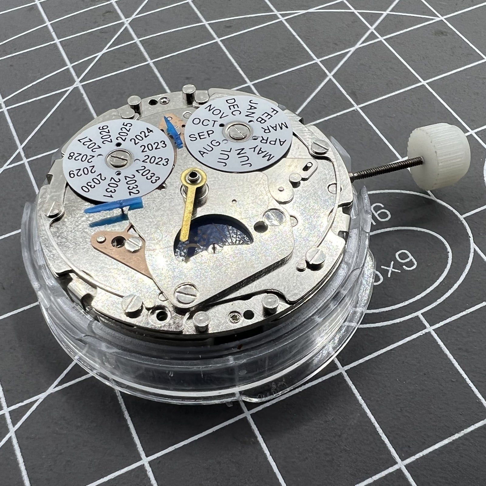 Multifunktionales Shanghai 7751 Automatikwerk mit Mondphasenanzeige und edlem Zubeh�r