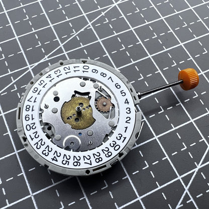 Multifunctional M921 quartz watch with three hands and small seconds at 2, 6, 10