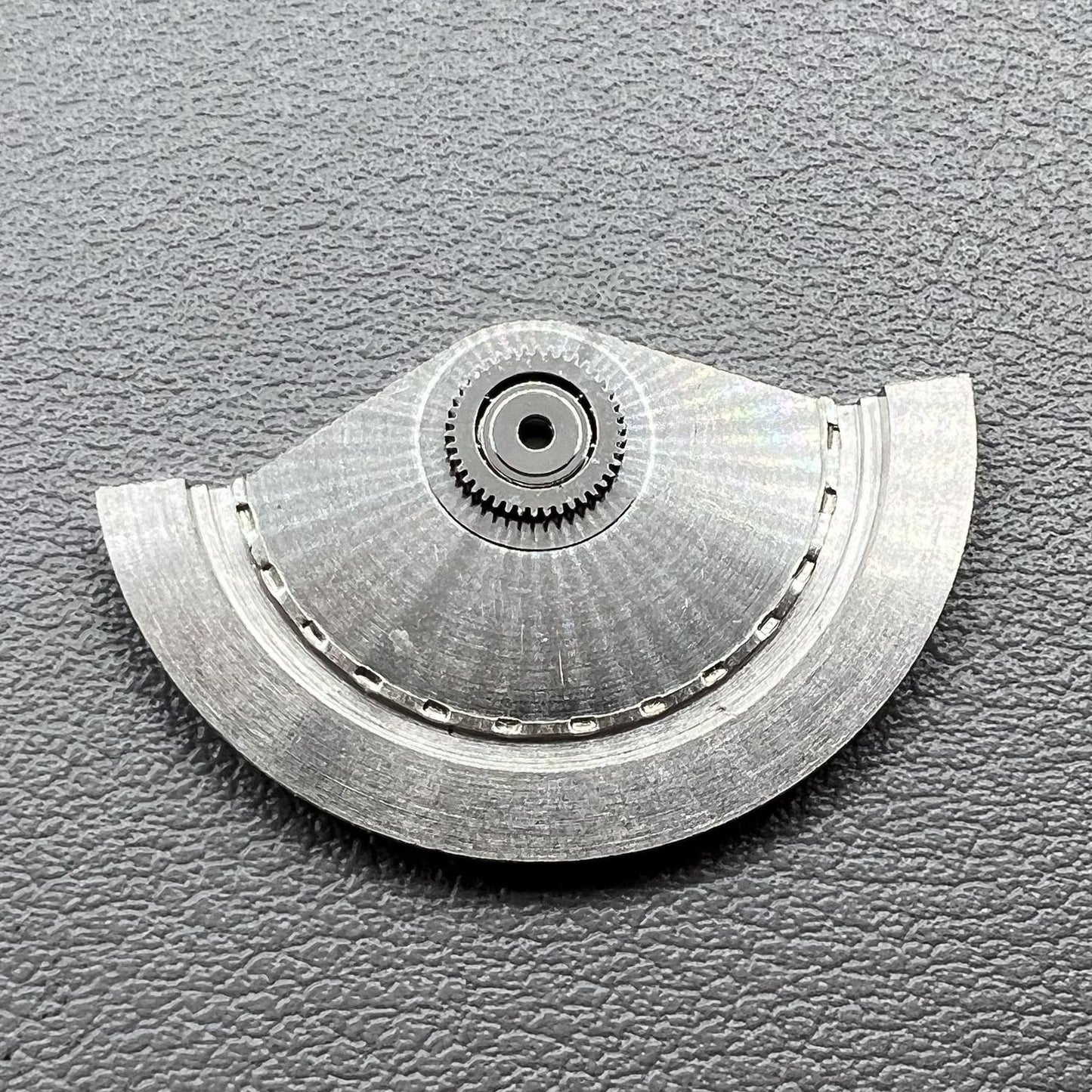2 Stücke Ref.570 Rotor Oszillierendes Gewicht Ersatzteile für ETA 7750 Bewegung geeignet