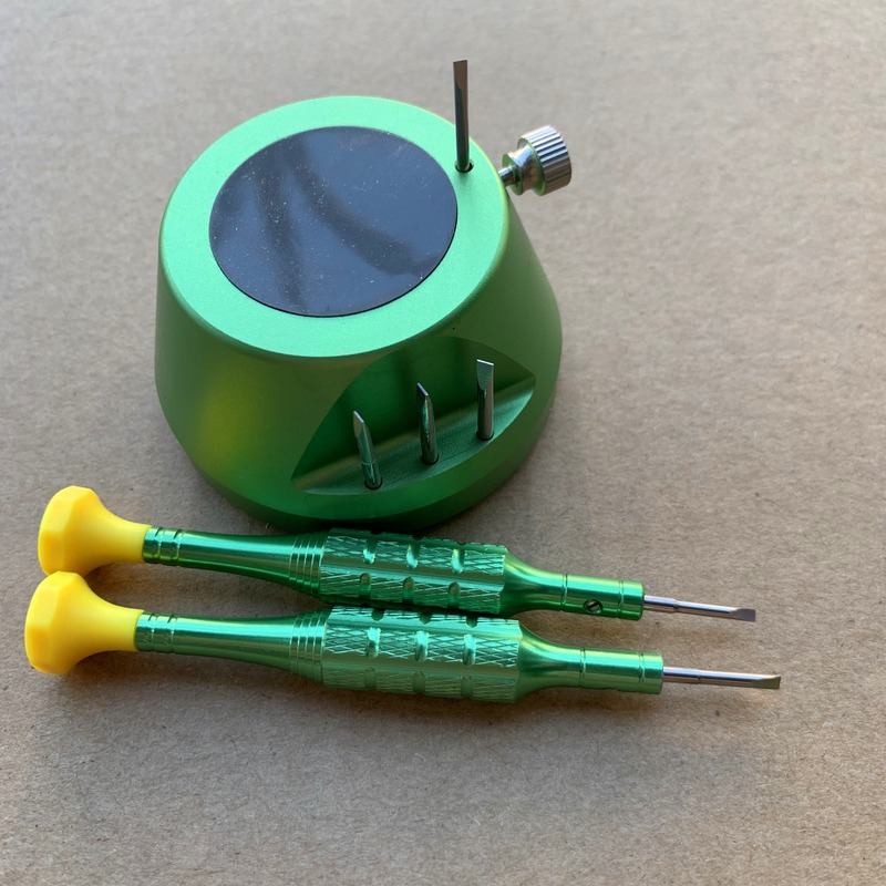 6730 watch screw removal tool, perfect for precise bracelet and strap band repairs.