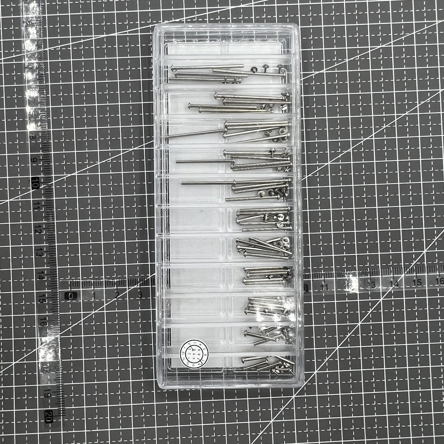 Vis pour bracelet de montre en laiton de 1,5 mm d'épaisseur, acier inoxydable, tailles 8 à 28 mm