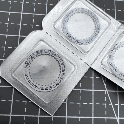 2 WEISSE DATUMSSCHEIBEN DATUMSWHEEL DATUM BEI 3 UHR FÜR ETA 256.111 UHRWERK