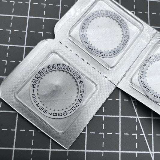 2 WEISSE DATUMSSCHEIBEN DATUMSWHEEL DATUM BEI 3 UHR FÜR ETA 256.111 UHRWERK