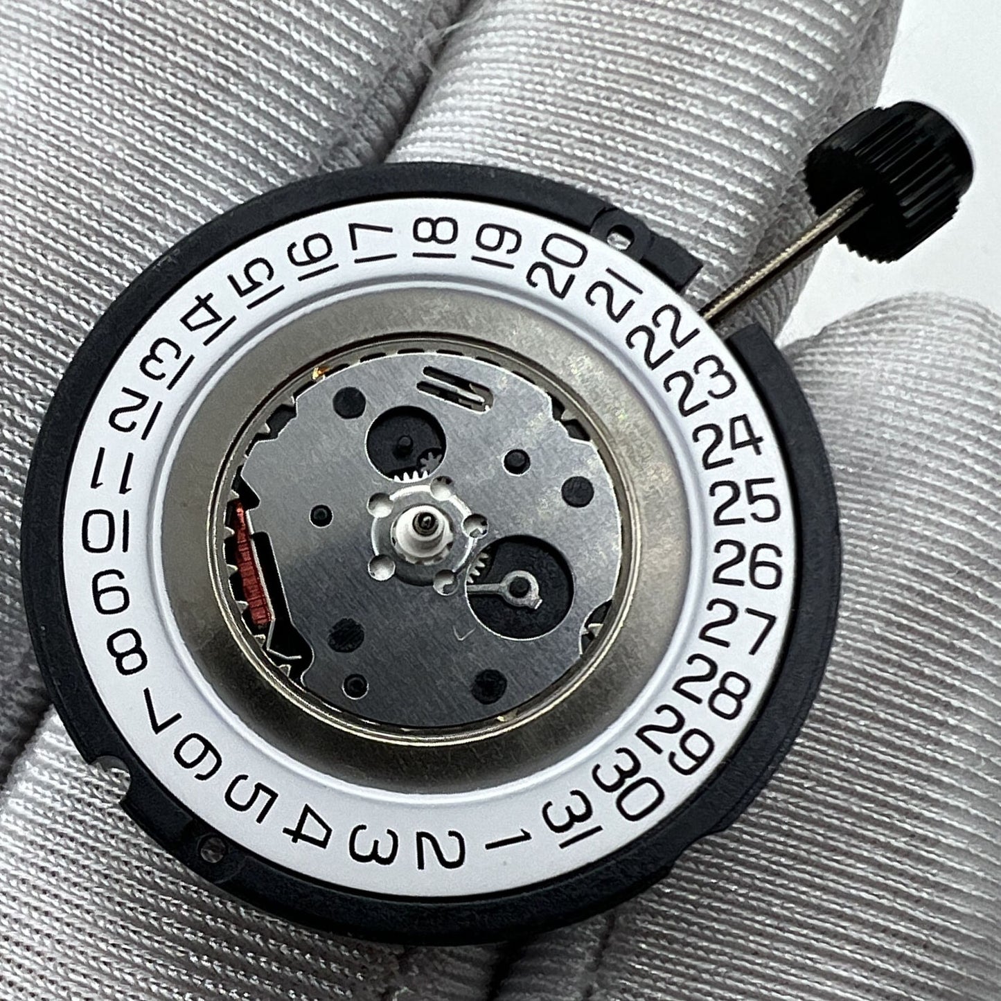 Swiss Made ETA 805.112 quartz watch movement with 3 hands, reliable precision for watch accessories.