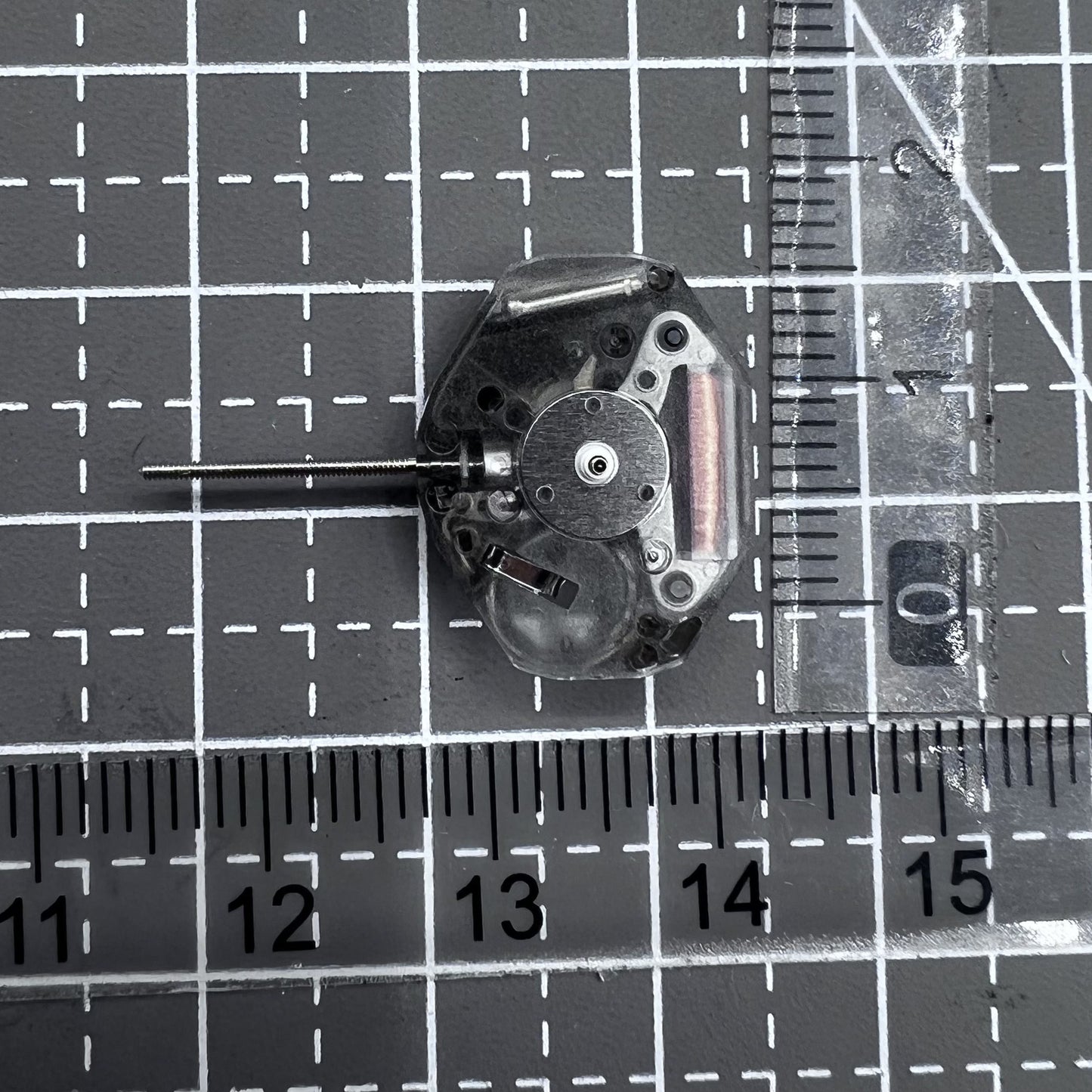 2 PIECES Z618 Quartz Movement 3 Hands Replacement Part