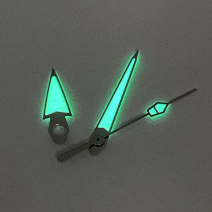 Green luminous watch hands set by P1-7-C for NH35/36/4R/6R automatic movements, perfect for customizing watches.