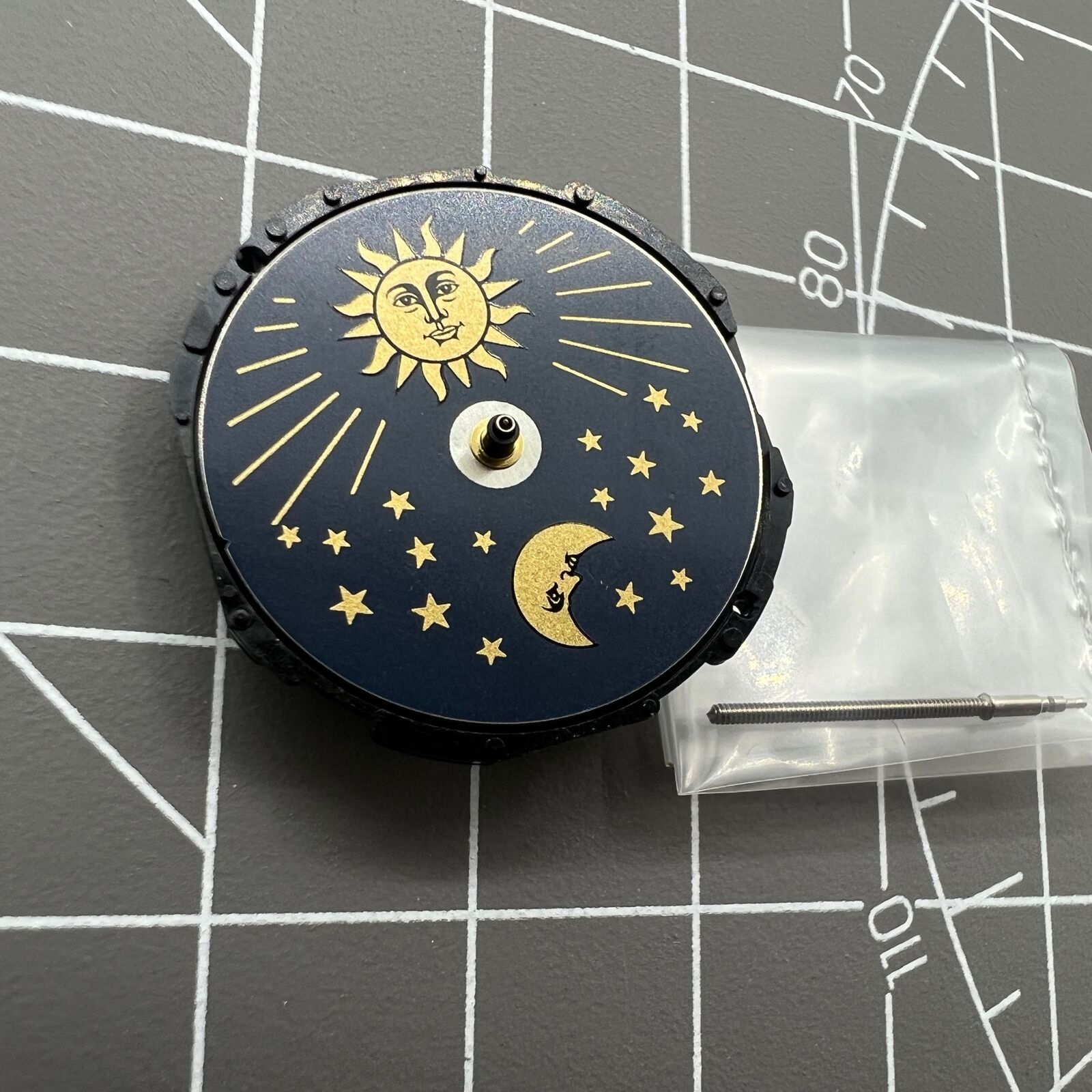 Japan Made Hattori Epson TMI PC39 quartz watch movement for precise timekeeping in watch accessories