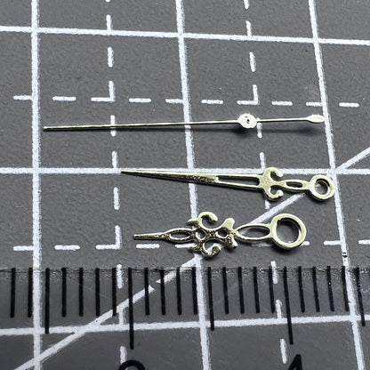 Set of 2 hollow snowflake-shaped watch hands, compatible with NH35/36, NH38, NH72, NH70 movements.