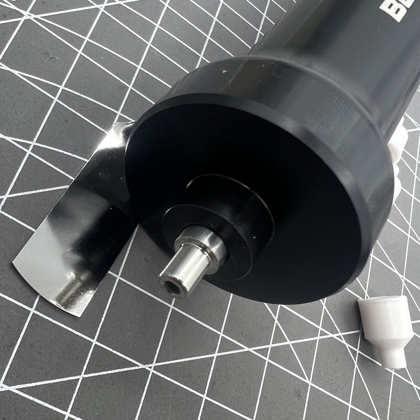 Swiss Bergeon 5011 watch case pump for removing glass from monobloc cases, precision Bergeon repair tool