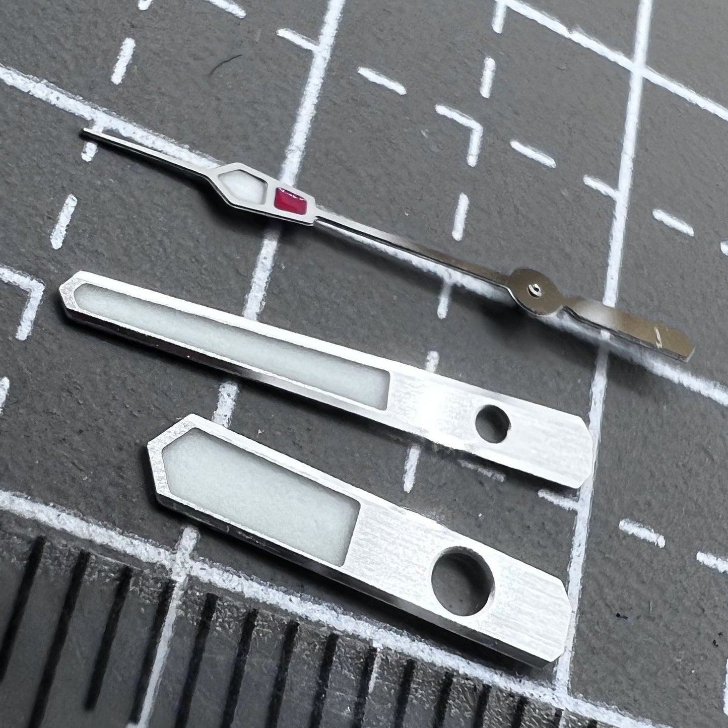 17mm C3 Blau BGW9 Leuchtzeiger aus 316 Stahl für SKX SBBN NH35A NH36A Uhrwerk