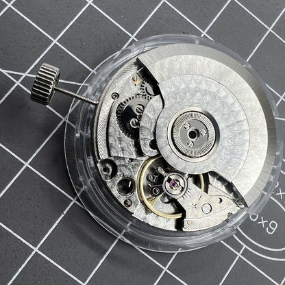 Mouvement mécanique automatique Seagull ST2557 GMT, petite seconde à 9 h