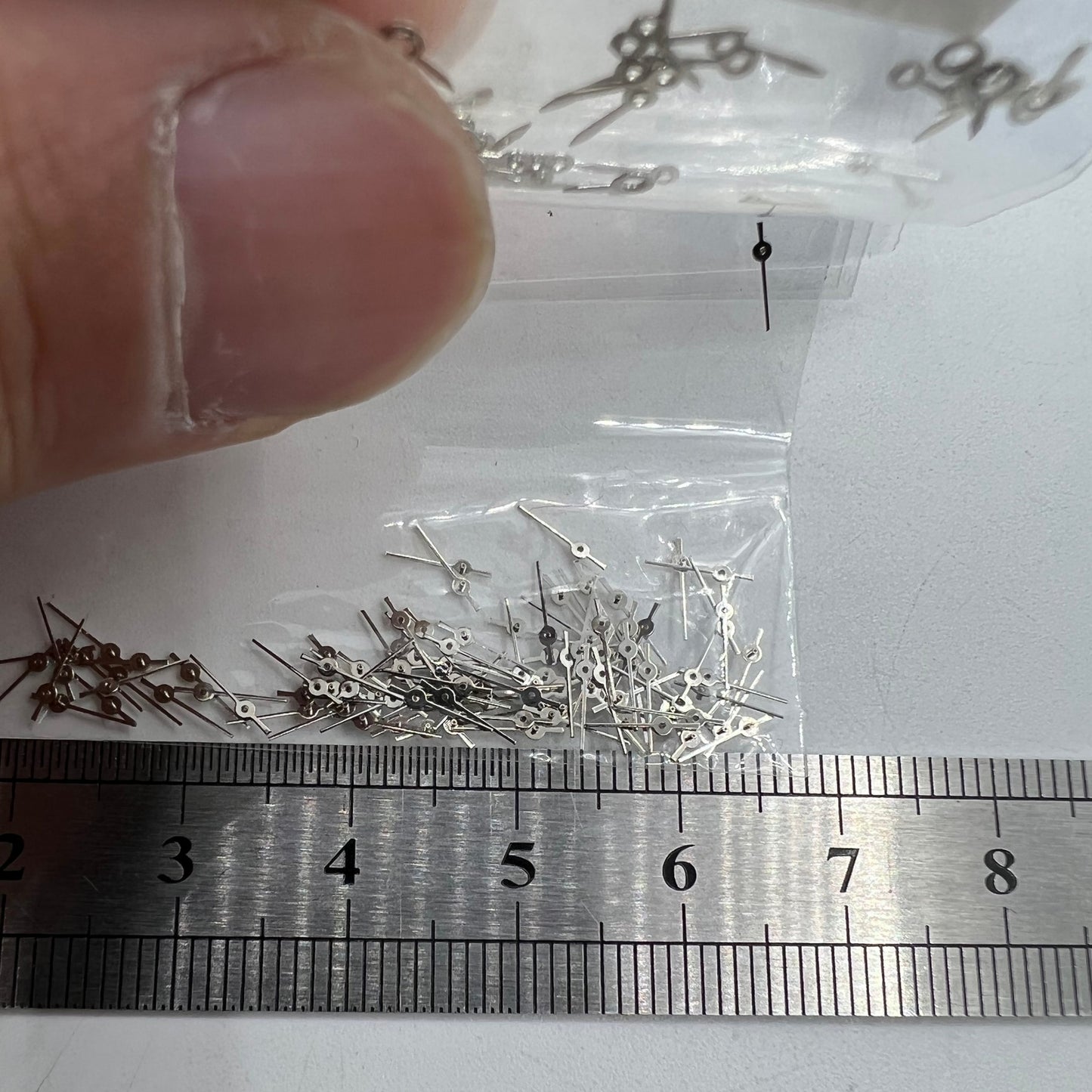 Lot de 100 aiguilles de seconde de 5 mm argentées pour mouvement à quartz Miyota 2035 